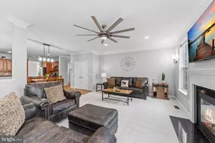 5439 Bantry Ct, Woodbridge, VA 22193 - Photo 8