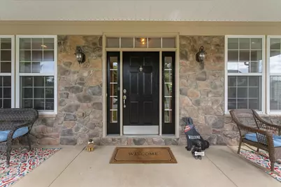 5439 Bantry Court, Woodbridge, VA 22193 - Photo 14