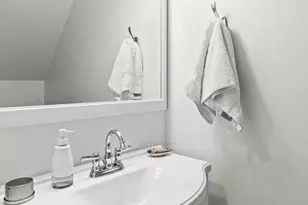 2860 Burgundy Pl, Woodbridge, VA 22192 - Photo 14