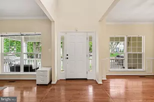 15812 Ibsen Pl, Dumfries, VA 22025 - Photo 4
