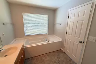 5796 Birch White, Dale City, VA 22193 - Photo 18