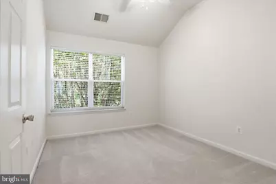 4951 Chaste Tree Place, Woodbridge, VA 22192 - Photo 24