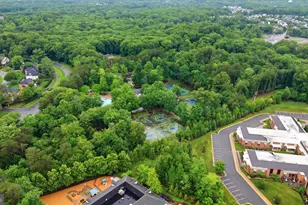 8277 Roxborough Loop, Gainesville, VA 20155 - Photo 68