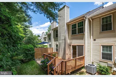 15646 Montview Drive, Dumfries, VA 22025 - Photo 2