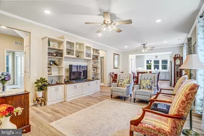 6373 Virginia Bluebell Lane, Haymarket, VA 20169 - Photo 8