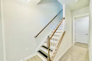 18374 Reaper Hl Ct, Triangle, VA 22172 - Photo 20