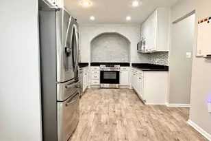 15793 Moncure, Dumfries, VA 22025 - Photo 2