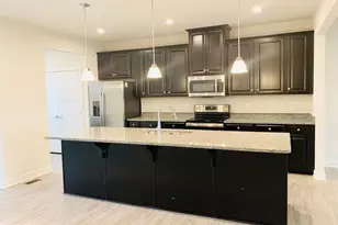 11380 Willow Green Cir, Manassas, VA 20109 - Photo 10