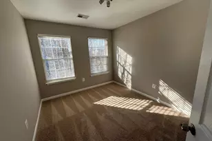 14190 Hunters Run Way, Gainesville, VA 20155 - Photo 18