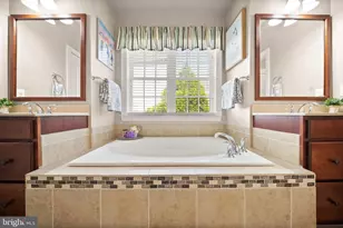 4664 Glass Mountain Way, Haymarket, VA 20169 - Photo 32