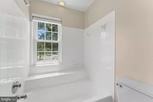 11858 Critton Cir, Woodbridge, VA 22192 - Photo 30