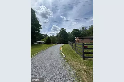 15300 Nottingham Drive, Manassas, VA 20112 - Photo 22