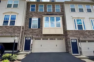 13675 Rockingham Ln, Gainesville, VA 20155 - Photo 1