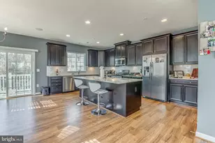 14755 Malloy Ct, Woodbridge, VA 22191 - Photo 8