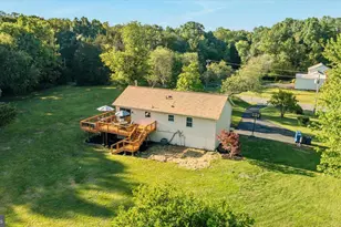 8201 Morningside Dr, Manassas, VA 20112 - Photo 34