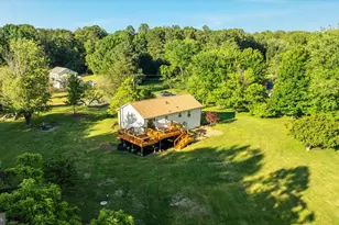 8201 Morningside Dr, Manassas, VA 20112 - Photo 10