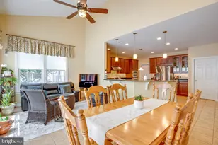 14661 Harry Allen Pl, Woodbridge, VA 22193 - Photo 18