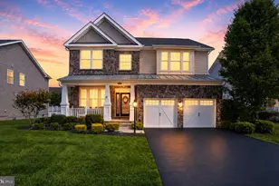 5520 Blackburns Ford Ct, Haymarket, VA 20169 - Photo 1