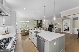 6165 Chancellorsville Dr, Gainesville, VA 20155 - Photo 28