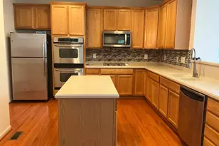 7209 Bladen Pl, Gainesville, VA 20155 - Photo 6