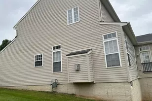 7209 Bladen Pl, Gainesville, VA 20155 - Photo 48