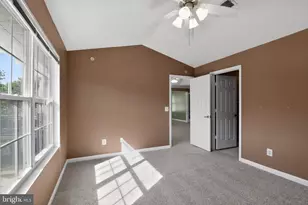 14166 Cuddy Loop, Woodbridge, VA 22193 - Photo 18