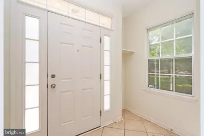 10196 Pale Rose Loop, Bristow, VA 20136 - Photo 8