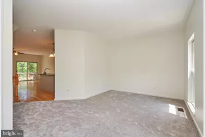 10196 Pale Rose Loop, Bristow, VA 20136 - Photo 16