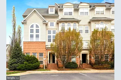 7101 Little Thames Drive #213, Gainesville, VA 20155 - Photo 1