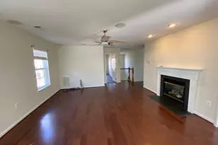 13822 Custis Square, Woodbridge, VA 22191 - Photo 8
