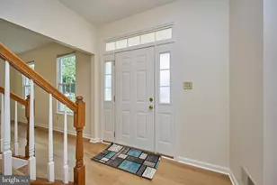 8695 Ruby Rise Pl, Bristow, VA 20136 - Photo 10
