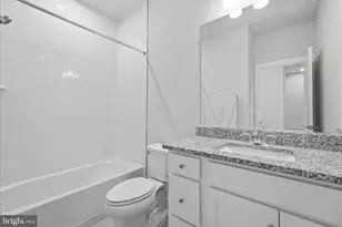 18351 Moss Gdn Rd, Dumfries, VA 22026 - Photo 32