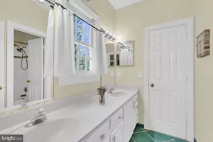 4280 Lawnvale Dr, Gainesville, VA 20155 - Photo 48