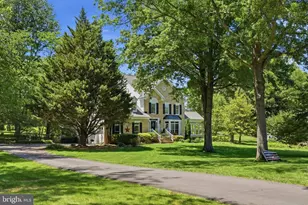 4280 Lawnvale Dr, Gainesville, VA 20155 - Photo 10