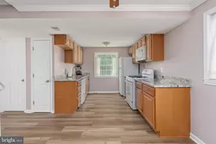 4521 Kingsley Rd, Woodbridge, VA 22193 - Photo 18