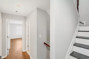 4888 Dane Ridge Cir, Woodbridge, VA 22193 - Photo 10