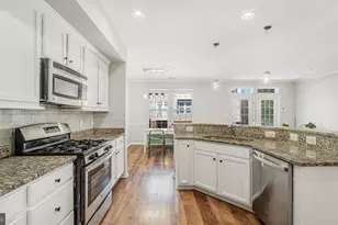 4888 Dane Ridge Cir, Woodbridge, VA 22193 - Photo 4