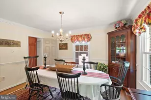 4924 Wood Lilly Ct, Woodbridge, VA 22192 - Photo 18