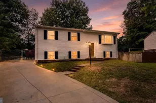 5303 Macwood Dr, Woodbridge, VA 22193 - Photo 1