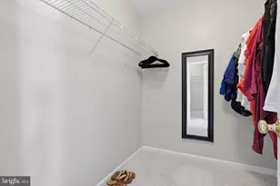 8816 Yellowthroat Ct, Gainesville, VA 20155 - Photo 16