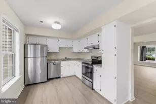 2753 Bixby Rd, Woodbridge, VA 22193 - Photo 4