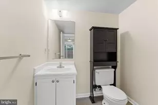 2753 Bixby Rd, Woodbridge, VA 22193 - Photo 6