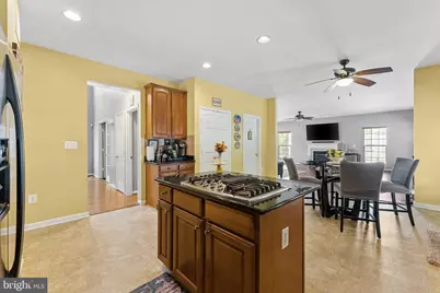 15333 Dillwyn Court, Woodbridge, VA 22193 - Photo 16