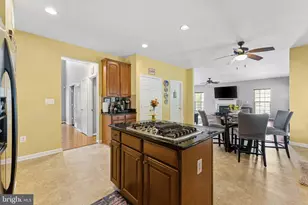 15333 Dillwyn Ct, Woodbridge, VA 22193 - Photo 16