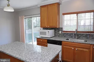 14882 Geranium Ct, Woodbridge, VA 22193 - Photo 24