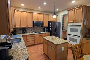 14076 Albert Way, Gainesville, VA 20155 - Photo 12