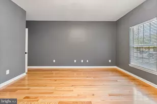 8135 Cancun Ct, Gainesville, VA 20155 - Photo 14