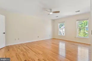 8135 Cancun Ct, Gainesville, VA 20155 - Photo 18