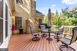 8135 Cancun Ct, Gainesville, VA 20155 - Photo 36