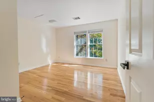8135 Cancun Ct, Gainesville, VA 20155 - Photo 26